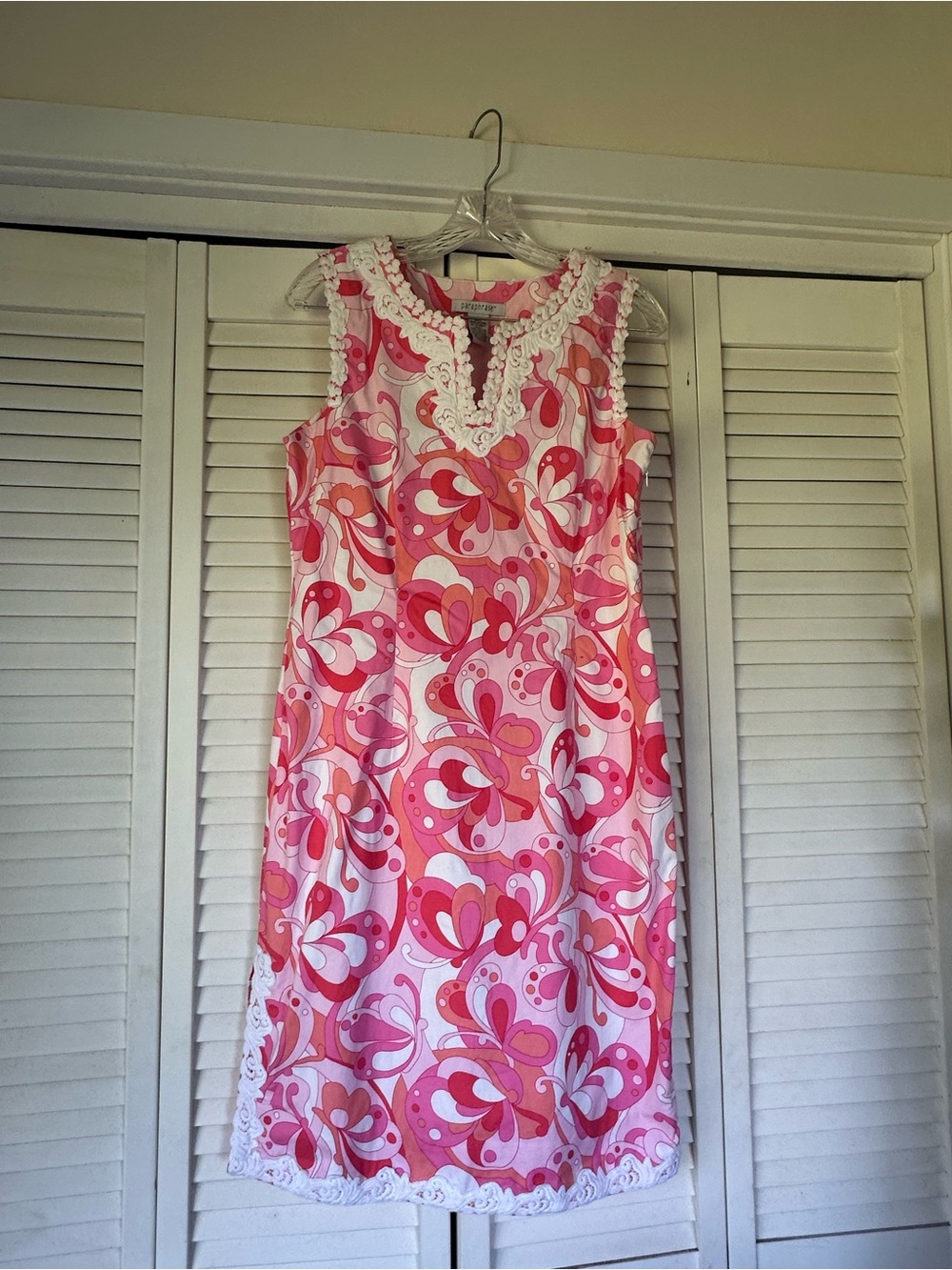 Paraphrase Pink & Coral Floral Shift Dress with White Lace Detail